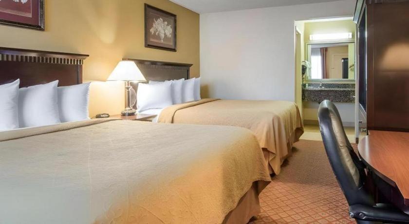 Quality Inn San Bernardino Exterior photo